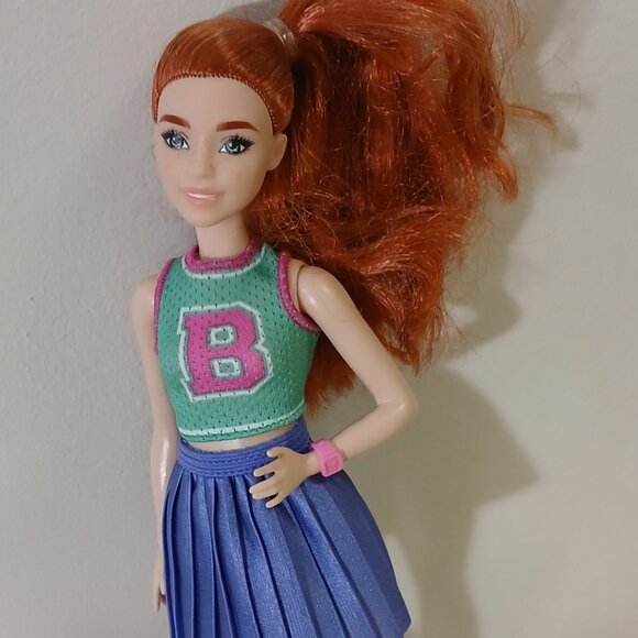 Red haired Barbie with pets - Picture 3 of 8